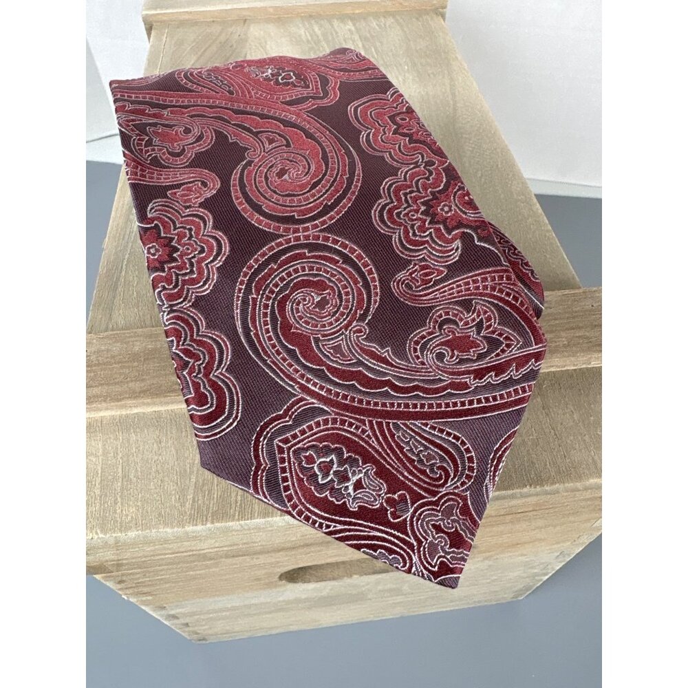 Paul Fredrick Mens Silk Paisley Tie In Rich Burgundy & White Pattern Holiday